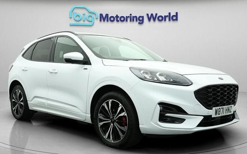Used 2023 Ford Kuga ST-Line X SUV | £17,700 (Super price) - Image 1/4