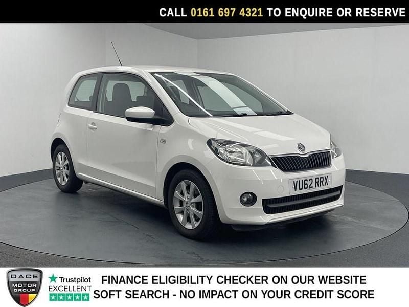 Used Skoda Citigo Elegance 60 HP (44 kW) 2012 White Hatchback