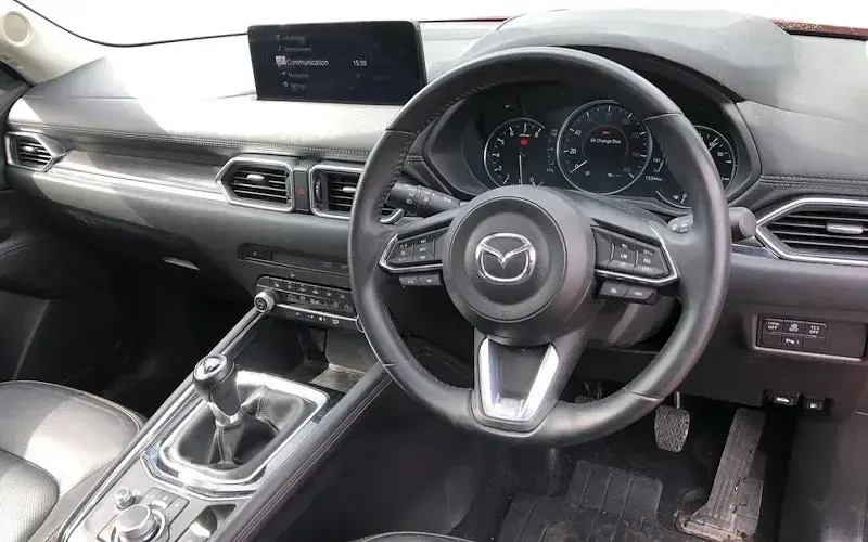 Second-hand Mazda CX-5 Edition 165 CP (121 kW) 2022 Roșu SUV