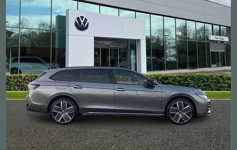 Used VW Passat Black Edition 204 HP (150 kW) 2025 Grey Estate