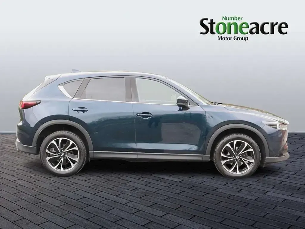 Usado Mazda CX-5 Edition 165 HP (121 kW) 2022 Azul SUV
