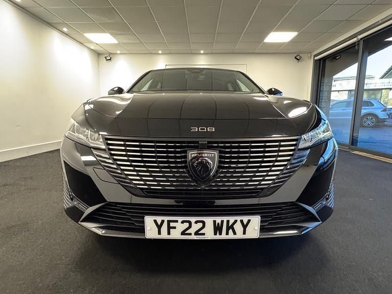 Used Peugeot 308 SW Allure 2022 Nera black Estate