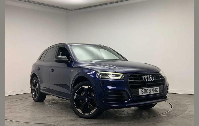 Used Audi Q5 Black Edition 187 HP (137 kW) 2019 Navarra blue metallic SUV