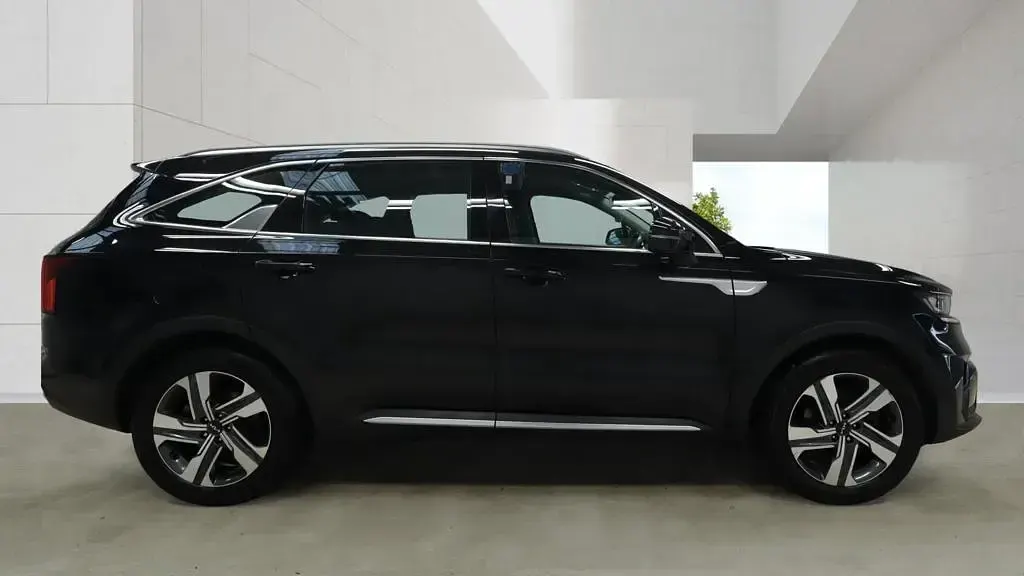 Used Kia Sorento 2022 Black SUV