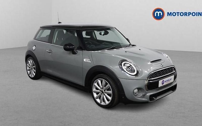 Usado Mini Cooper S Classic 192 HP (141 kW) 2019 Citadino