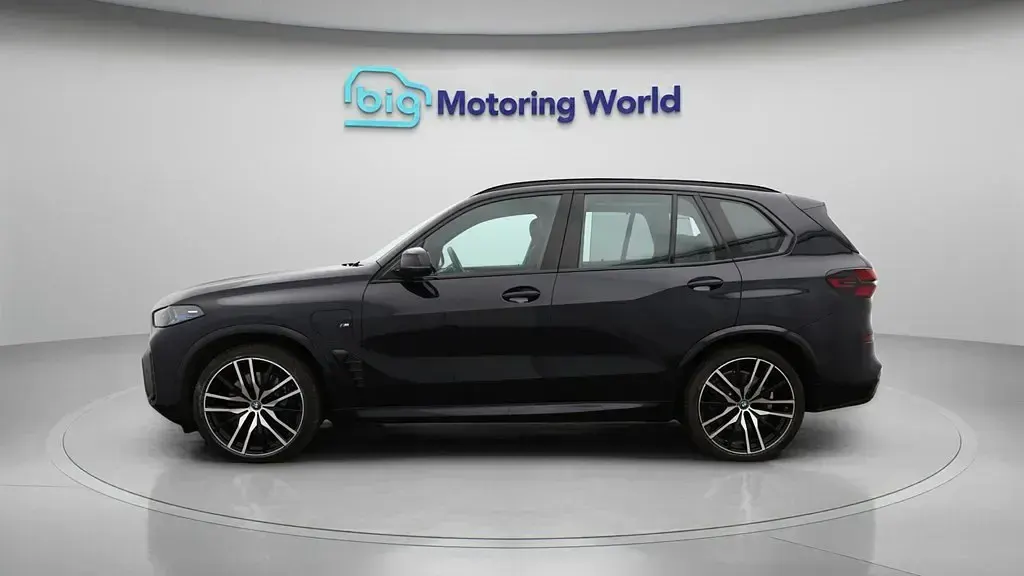 Usado BMW X5 M Sport 490 CV (360 kW) 2024 Negro SUV
