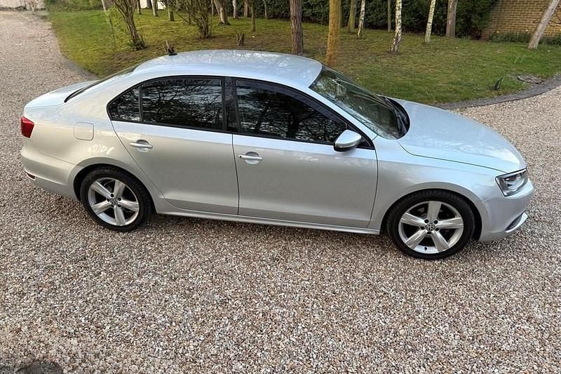 Silver Used 2012 VW Jetta SE Sedan | £3,395 (Fair price) - Image 1/1