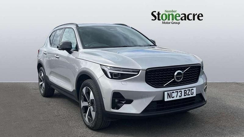 Silver Used 2024 Volvo XC40 Ultimate SUV | £31,343 (Good price) - Image 1/3