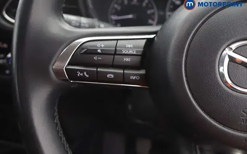 Used Mazda CX-30 Center-Line 140 HP (102 kW) 2024 White SUV