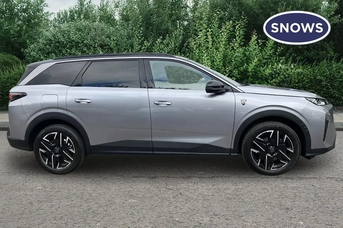 Used Peugeot 5008 GT 136 HP (100 kW) 2025 Grey SUV