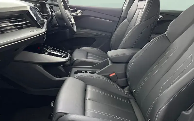 Used Audi Q4 e-tron Sport 210 kW (286 HP) 2026 SUV