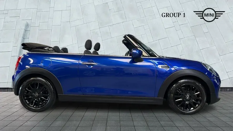 Used Mini Cooper Cabriolet Classic 134 HP (98 kW) 2020 Blue Cabriolet