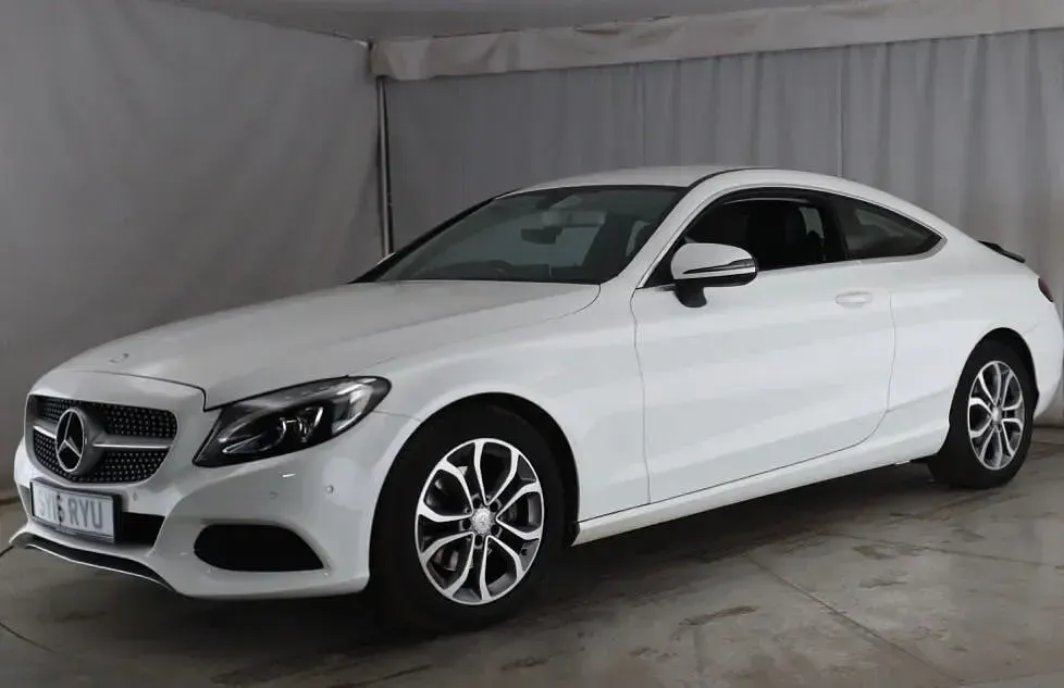 Used Mercedes C220 2016 White Coupe