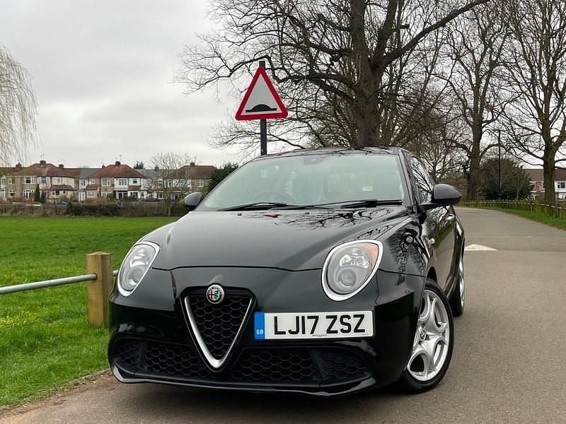 Used Alfa Romeo MiTo 105 HP (77 kW) 2017 Black Hatchback