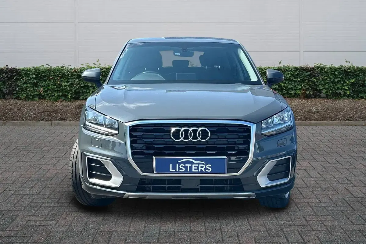 Used Audi Q2 Sport 116 HP (85 kW) 2018 Grey SUV