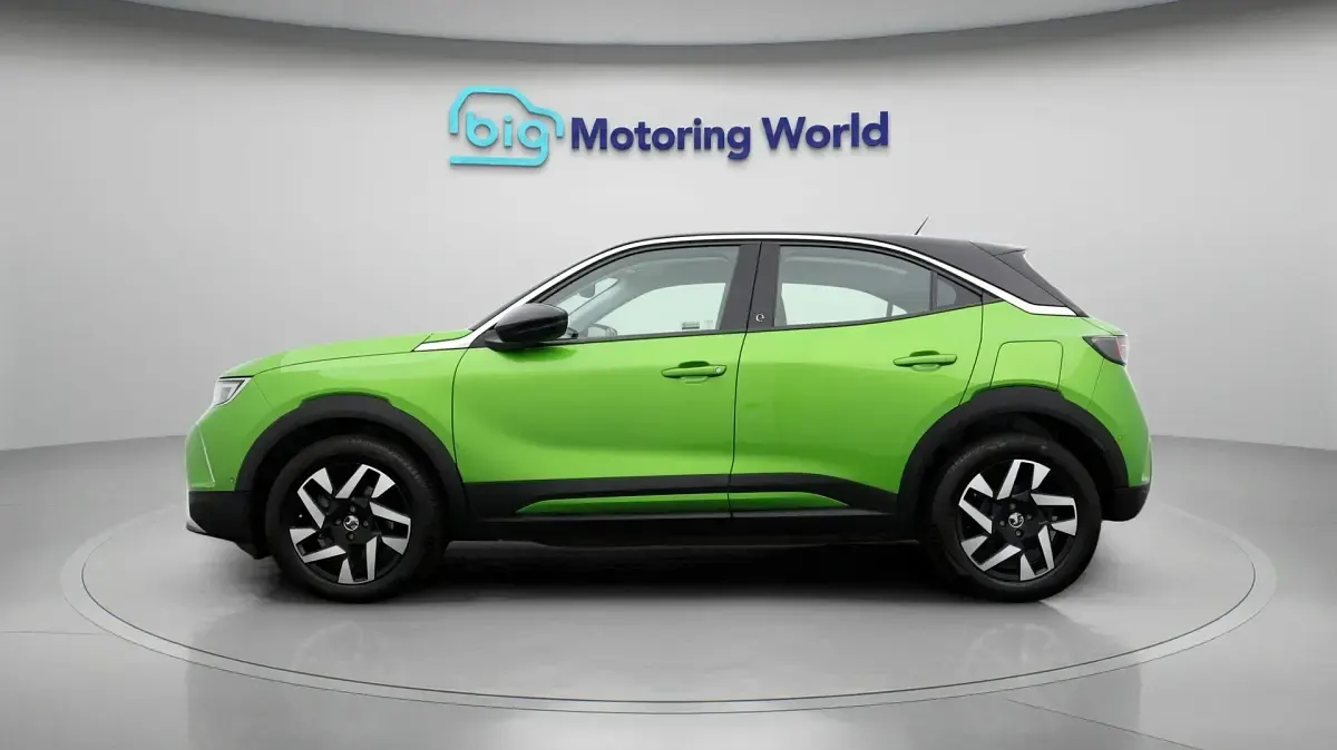 Second-hand Vauxhall Mokka Elite 100 kW (136 CP) 2021 Verde SUV