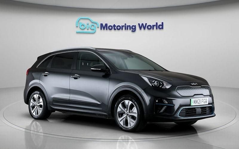 Used 2022 Kia e-Niro 2 SUV | £11,900 (Good price) - Image 1/4