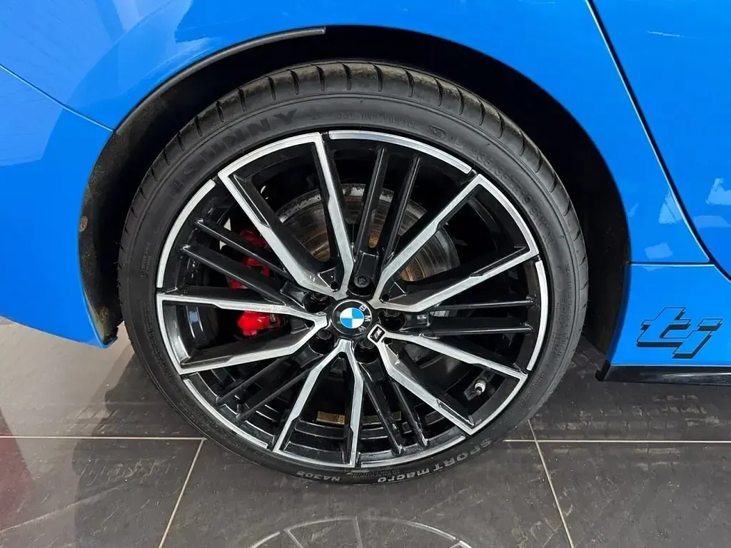 Begagnad BMW 128 265 HK (194 kW) 2023 Blå Halvkombi