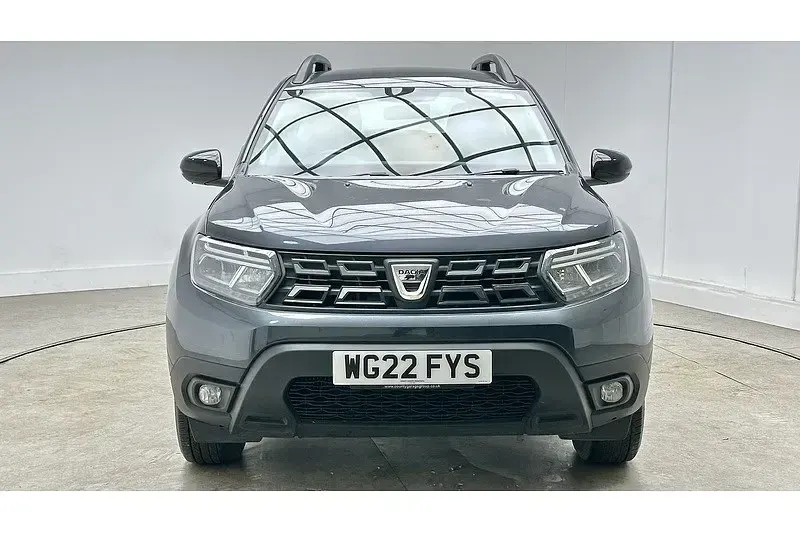 Begagnad Dacia Duster Comfort 100 HK (73 kW) 2022 Grå SUV