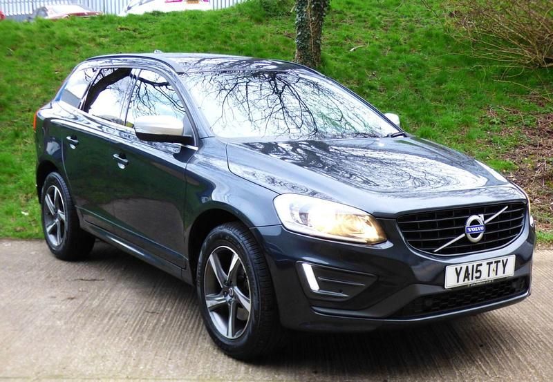 Used Volvo XC60 R-Design 190 HP (139 kW) 2015 Grey SUV