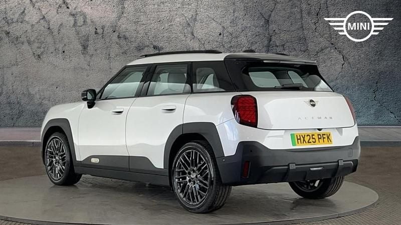 New Mini Aceman Classic 135 kW (184 HP) 2025 White SUV