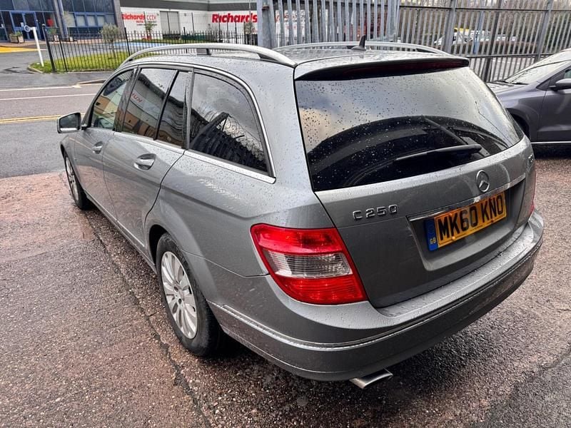 Used Mercedes C250 Elegance 2010 Silver Estate