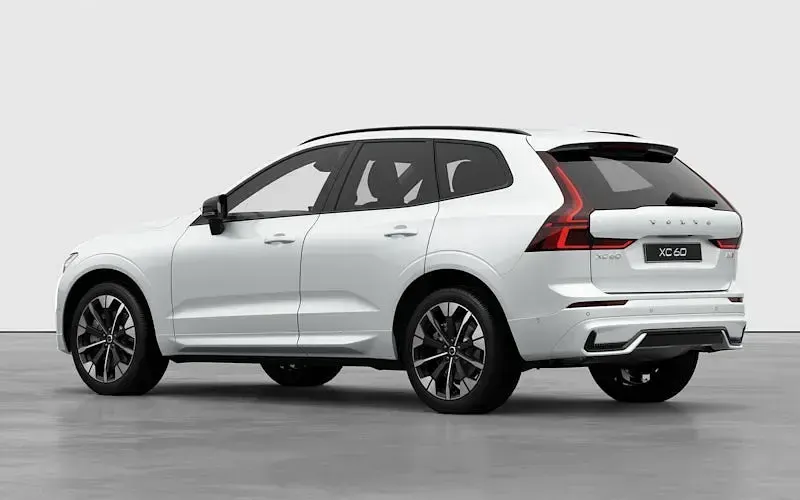 New Volvo XC60 Ultra 250 HP (183 kW) 2026 Forest lake SUV