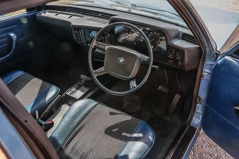 Used BMW 320 1976 Pastel blue Sedan