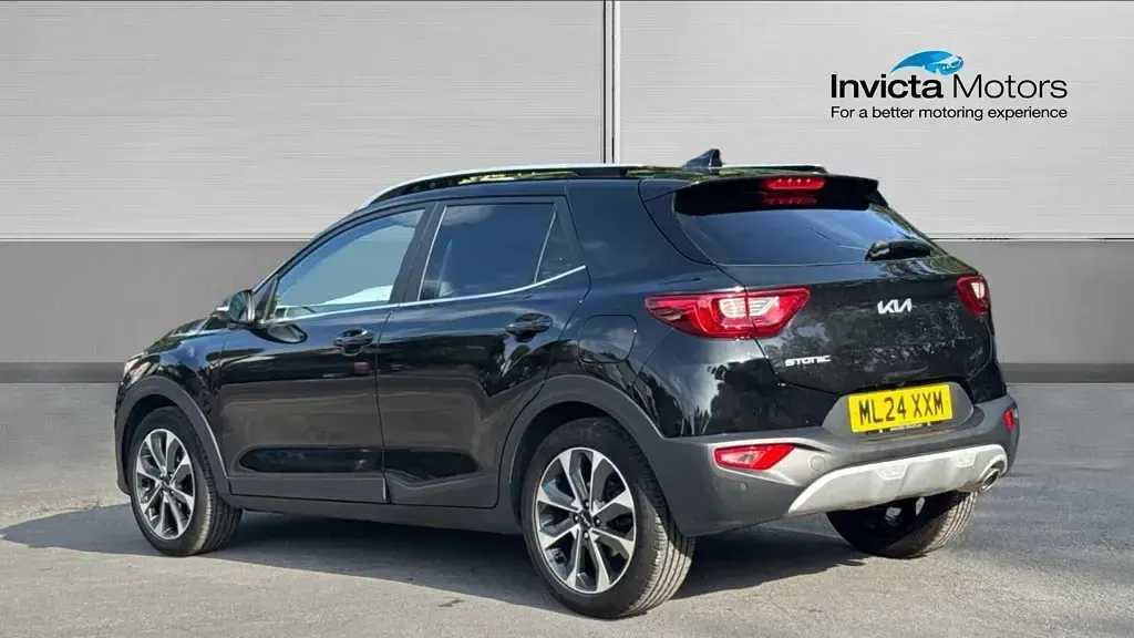 Used Kia Stonic 118 HP (86 kW) 2024 Black SUV