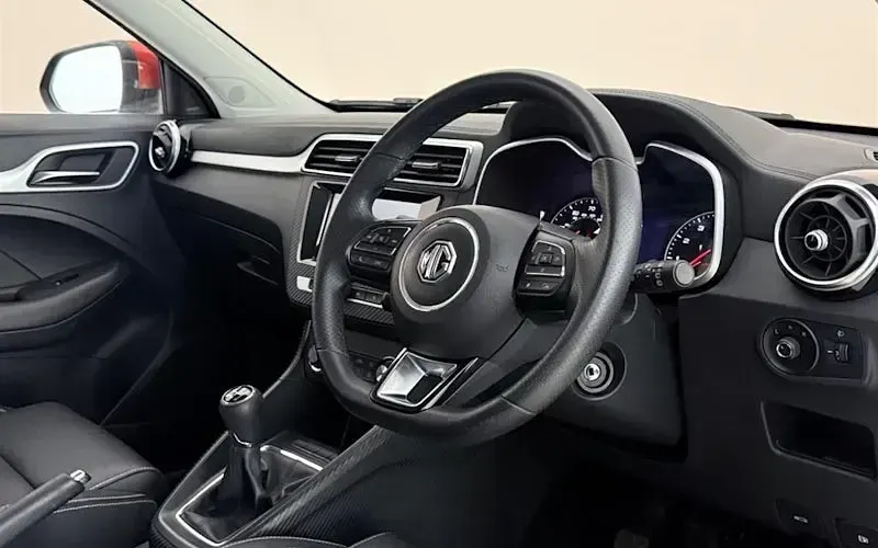 Usado MG ZS Exclusive 106 HP (77 kW) 2020 Laranja SUV