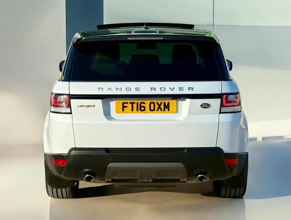 Used Land Rover Range Rover HSE Dynamic 306 HP (225 kW) 2016 White SUV