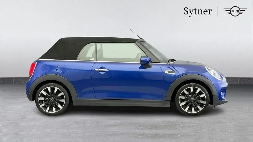 Used Mini Cooper Cabriolet Exclusive 134 HP (98 kW) 2020 Blue Cabriolet