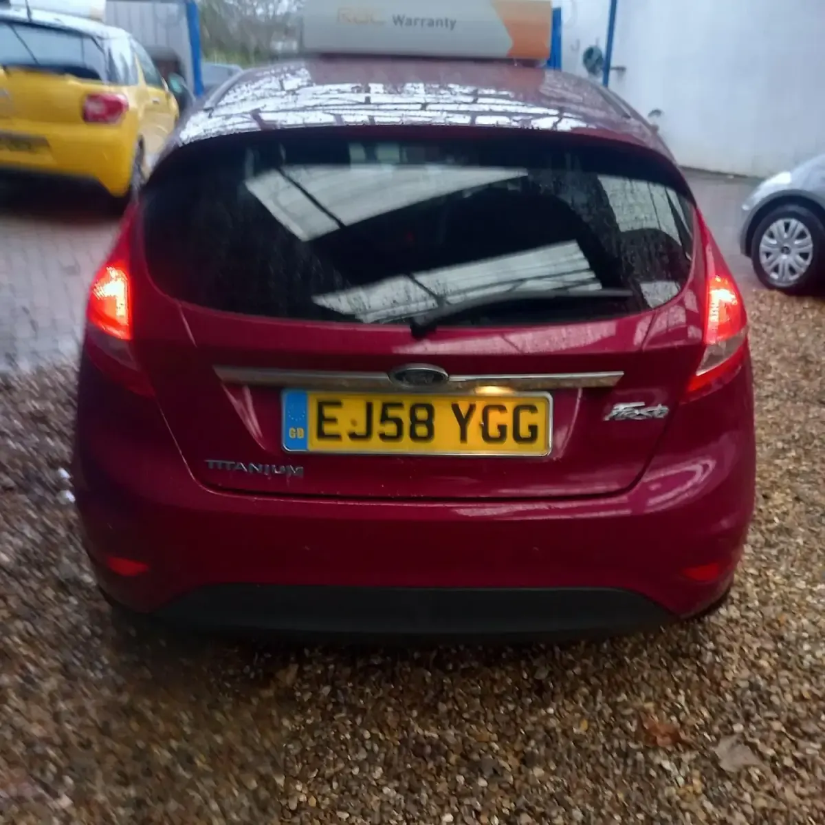 Second-hand Ford Fiesta Titanium 96 CP (70 kW) 2009 Roșu Hatchback