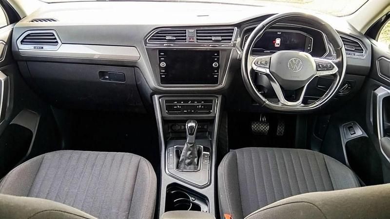 Used VW Tiguan Allspace Life 150 HP (110 kW) 2022 Blue SUV