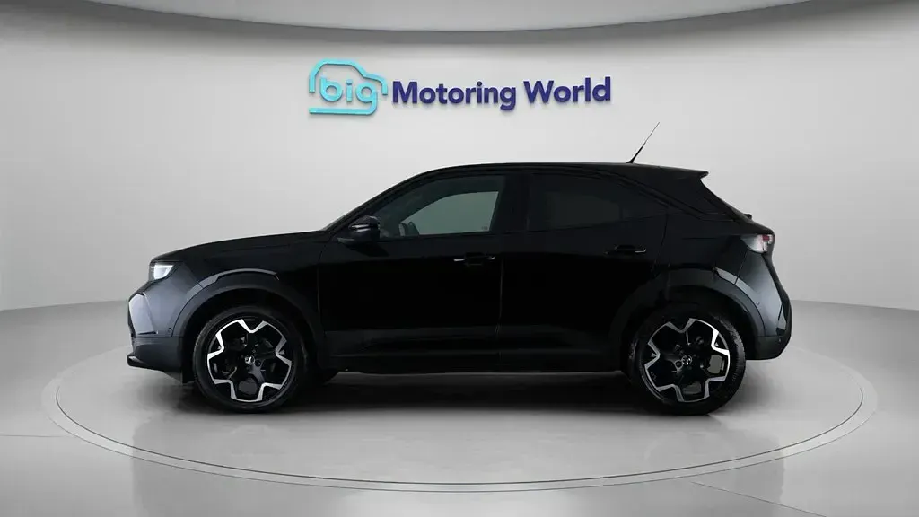Second-hand Vauxhall Mokka Ultimate 130 CP (95 kW) 2023 Negru SUV