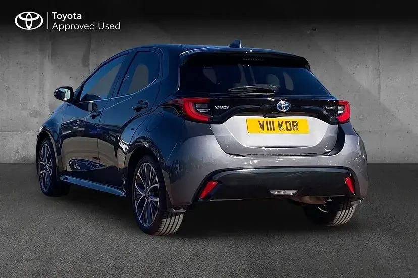 Used Toyota C-HR 120 HP (88 kW) 2020 Decuma grey SUV