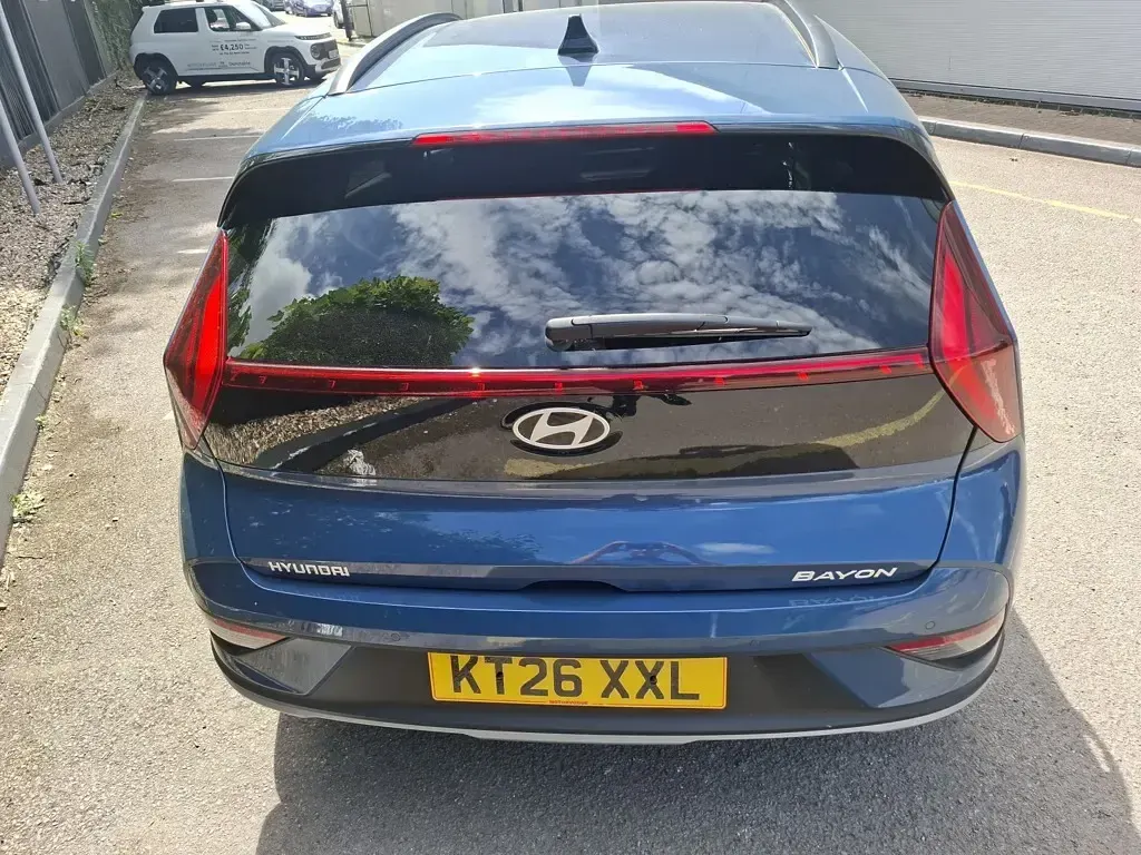 New Hyundai Bayon Ultimate 90 HP (66 kW) 2026 Vibrant blue SUV