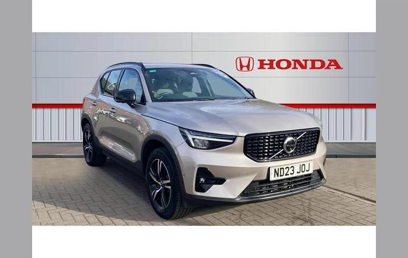 Used Volvo XC40 Plus 161 HP (118 kW) 2023 Other SUV
