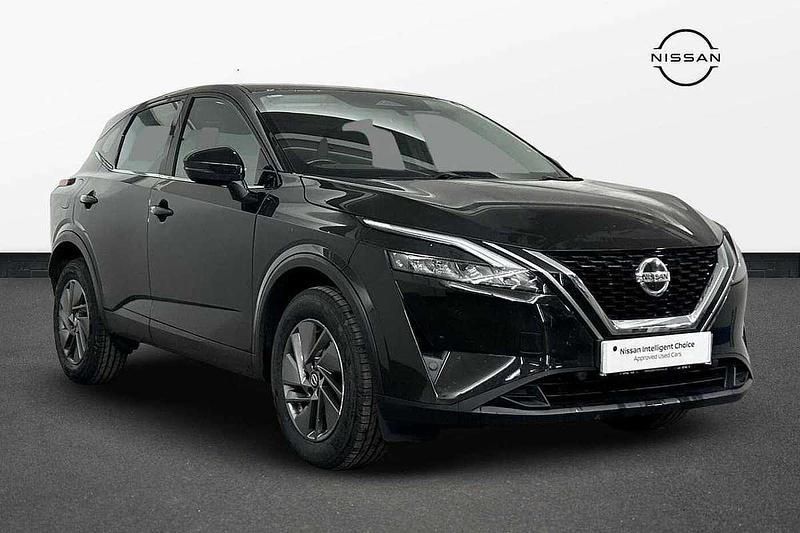 Black Used 2022 Nissan Qashqai Acenta Premium SUV | £15,500 (Super price) - Image 1/4