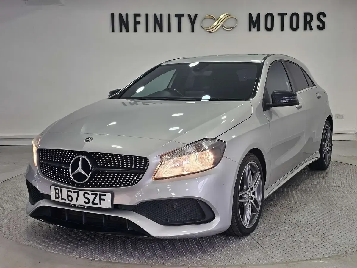 Used Mercedes A180 AMG line 109 HP (80 kW) 2018 Silver Hatchback
