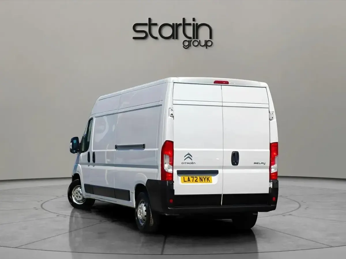 Used Citroën Relay 138 HP (101 kW) 2023 White Van