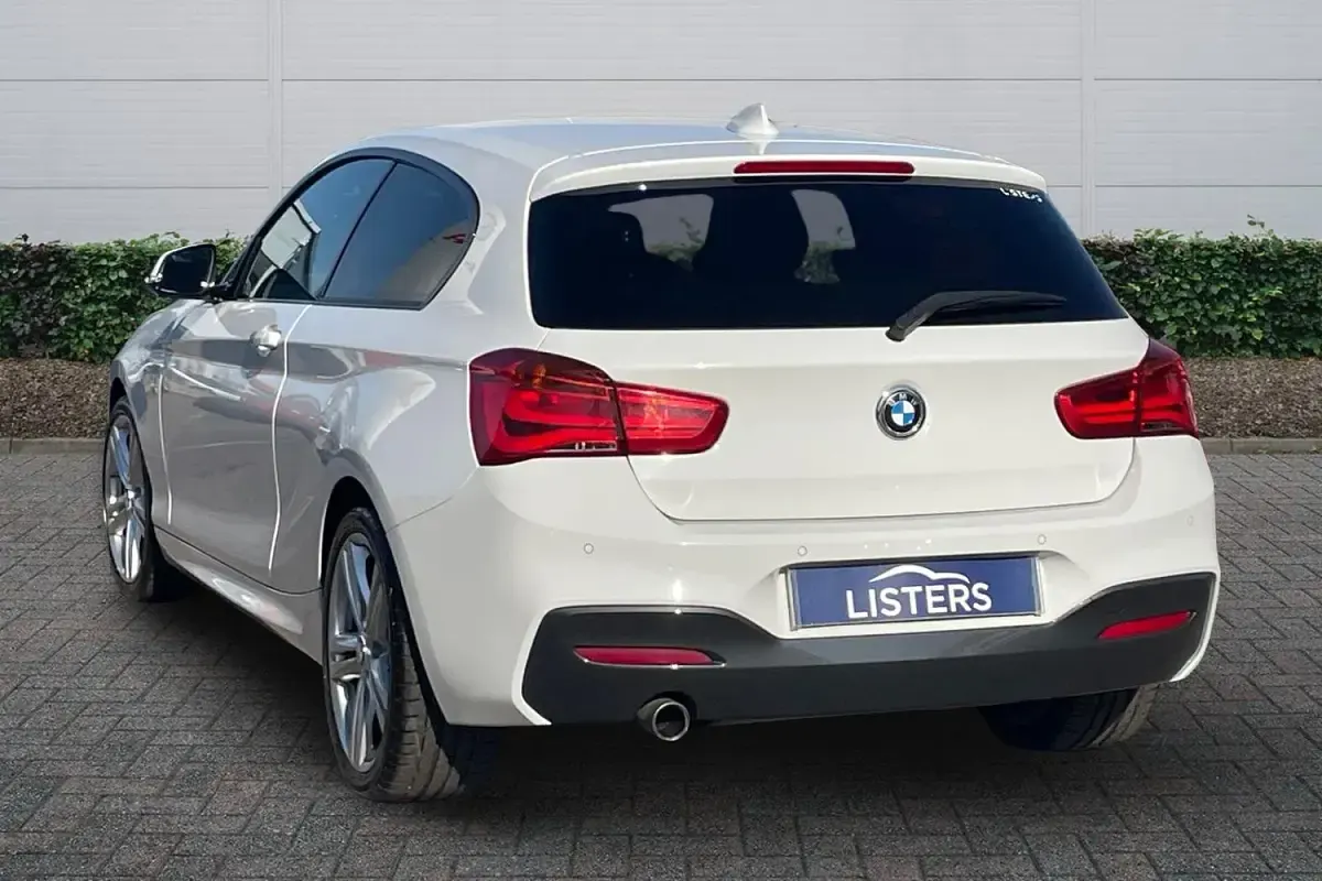 Used BMW 118 M Sport 2017 White Hatchback