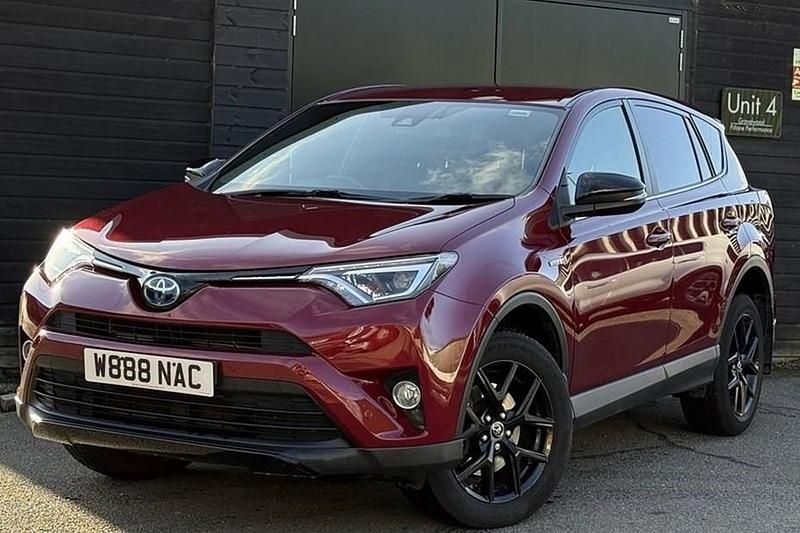 Used 2018 Toyota RAV4 Hybrid SUV | £18,490 (Good price) - Image 1/1