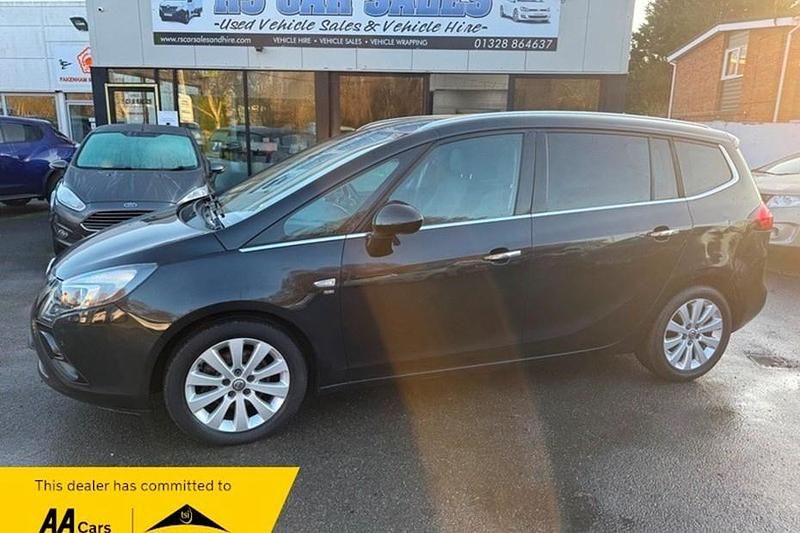 Used Vauxhall Zafira Tourer 165 HP (121 kW) 2013 MPV
