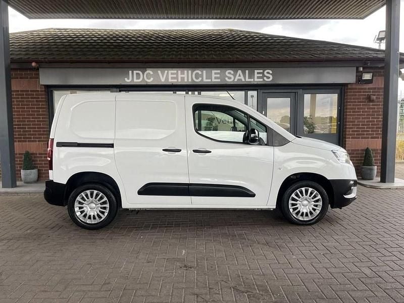 Used Toyota Proace 2021 White MPV
