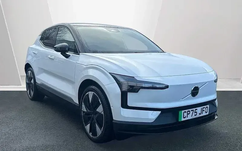 Usado Volvo EX30 Performance 314 kW (428 HP) 2025 SUV