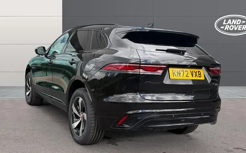 Used Jaguar F-Pace R-Dynamic 404 HP (297 kW) 2022 Black SUV