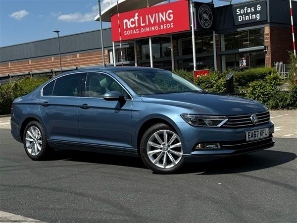 Blue Used 2017 VW Passat Business Sedan | £11,999 (Good price) - Image 1/1