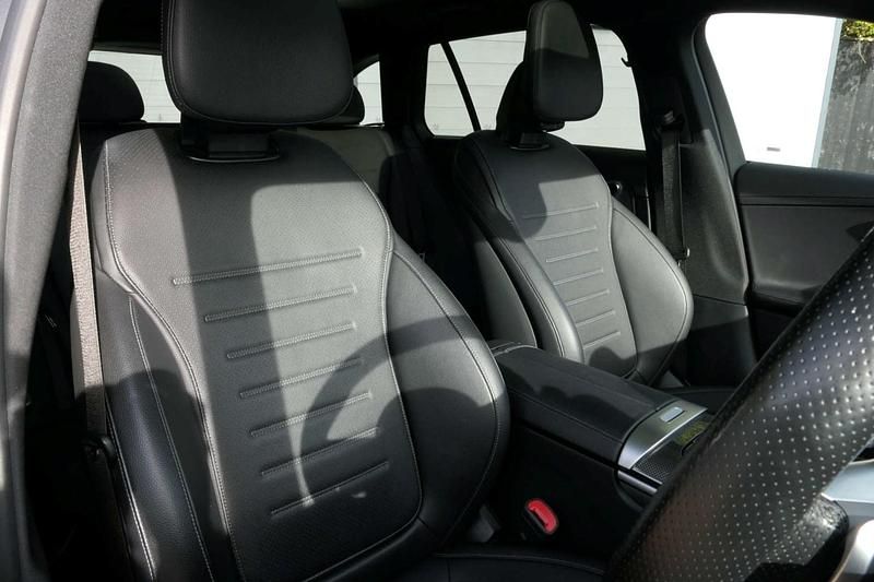 Used Mercedes C300e AMG Line Premium Plus 312 HP (229 kW) 2023 Grey Estate