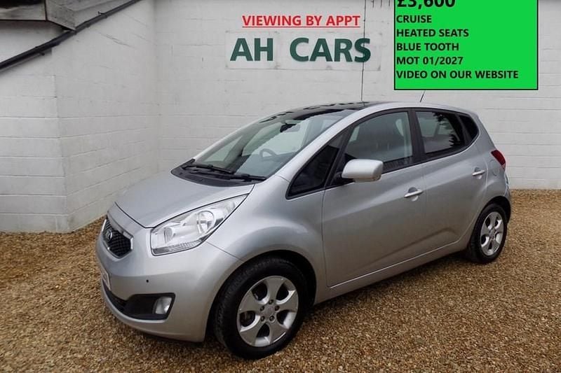 Used Kia Venga 2014 Silver Hatchback